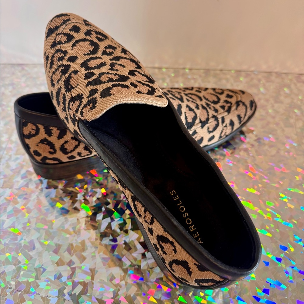 AEROSOLES Women's Tan and Black Leopard Loafers
